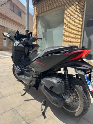 Honda Forza 125 ABS Special Edition   Abril 2025