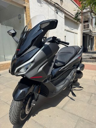 Honda Forza 125 ABS Special Edition   Abril 2025
