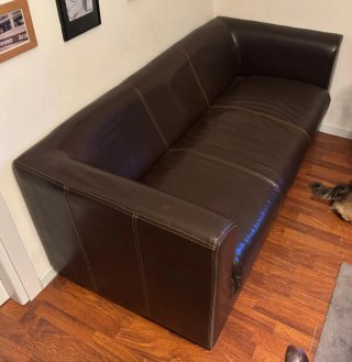 Divano IKEA vintage ecopelle marrone scuro