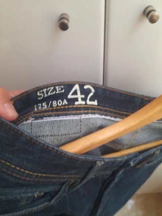 Pantalón corto vaquero Springfield Talla 42