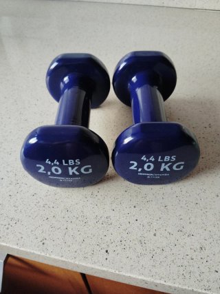 4 Pesas de vinilo marca Domyos de 1 y 2 kilos