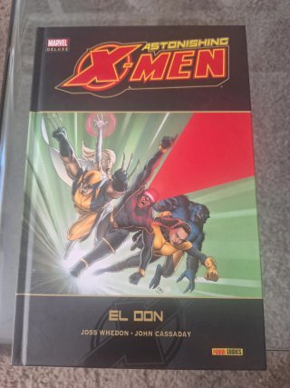 Comic marvel civil war, los vengadores. Etc...