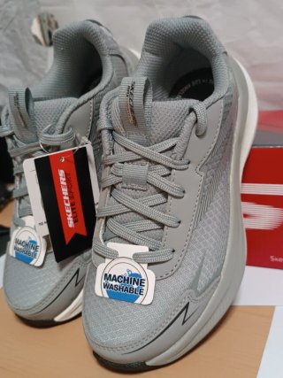 Skechers Talla 32 Gris