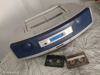 Radio Panasonic RX-ED50 CD/Radio/Doble Cassette.
