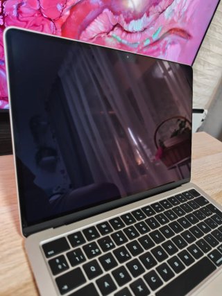 MacBook Air 13 M2 8/256GB