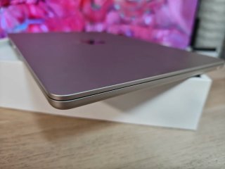 MacBook Air 13 M2 8/256GB