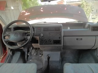 Volkswagen Transporter T4 1.9 TD