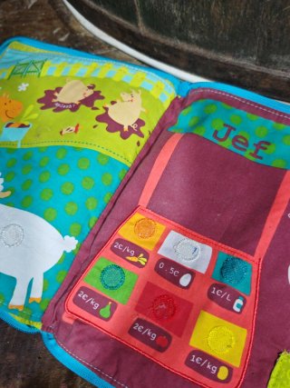 Libro tela infantil