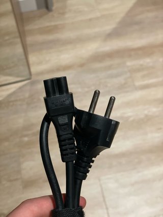 Cargador Asus 3 pines