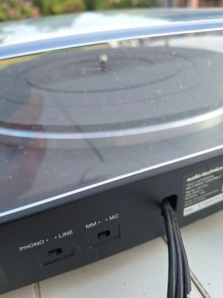 Tocadiscos Audio-Technica AT-LP3 Negro