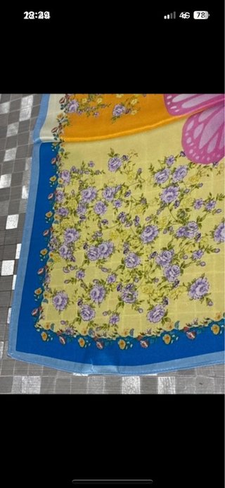 Foulard farfalla rosa e viola