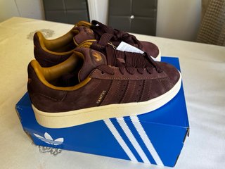 Adidas Campus 00s Burdeos Talla 38