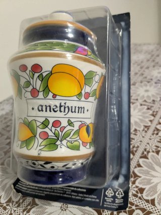 Vasetto Leoni anethum decorato frutta