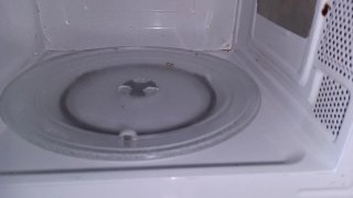 Microondas Orbegozo blanco