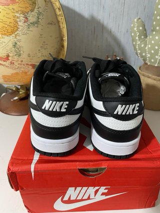 Zapatillas Nike Dunk Low Negras y Blancas