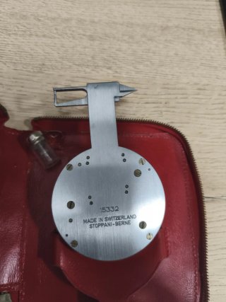 Calibre Joyería Vintage A.D. Leveridge Stoppani