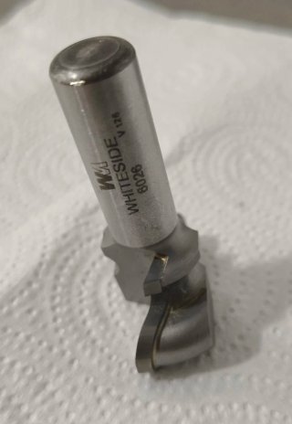 Fresa para hacer uñeros