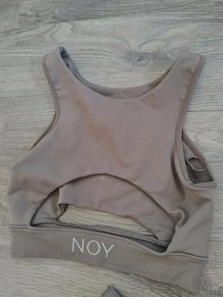 Conjunto deportivo NOY Talla Única Marrón