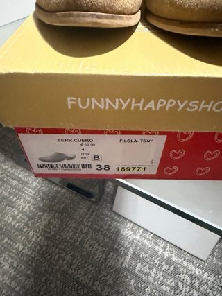 Zuecos de cuero Funny Happy Shoes talla 38