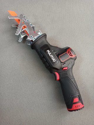 Sierra stable  12V PULITUO