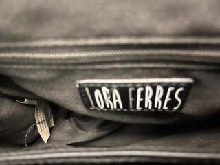 Borsetta in camoscio nero