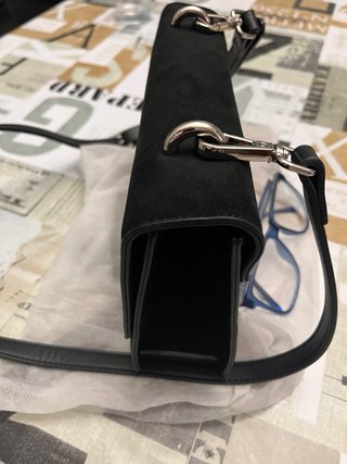 Borsetta in camoscio nero