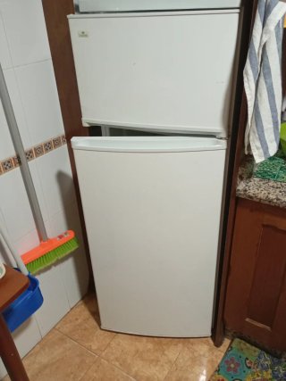 Frigorífico para piezas