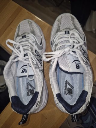 New Balance 530 Blanco y Azul