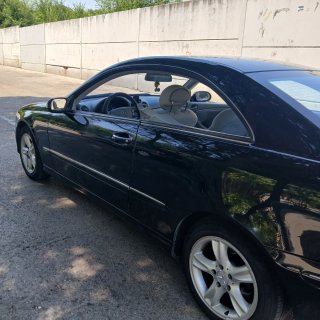 Mercedes-Benz  CLK 2004