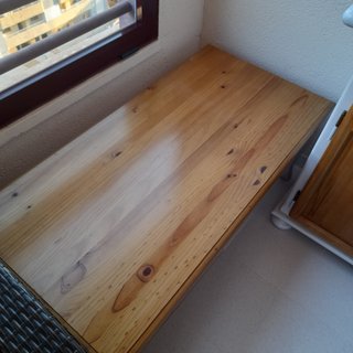 Mesa de madera 120x55x45
