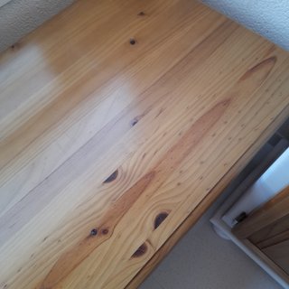 Mesa de madera 120x55x45
