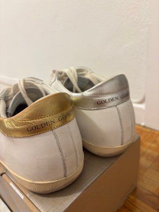 Golden Goose Talla 43 Superstar