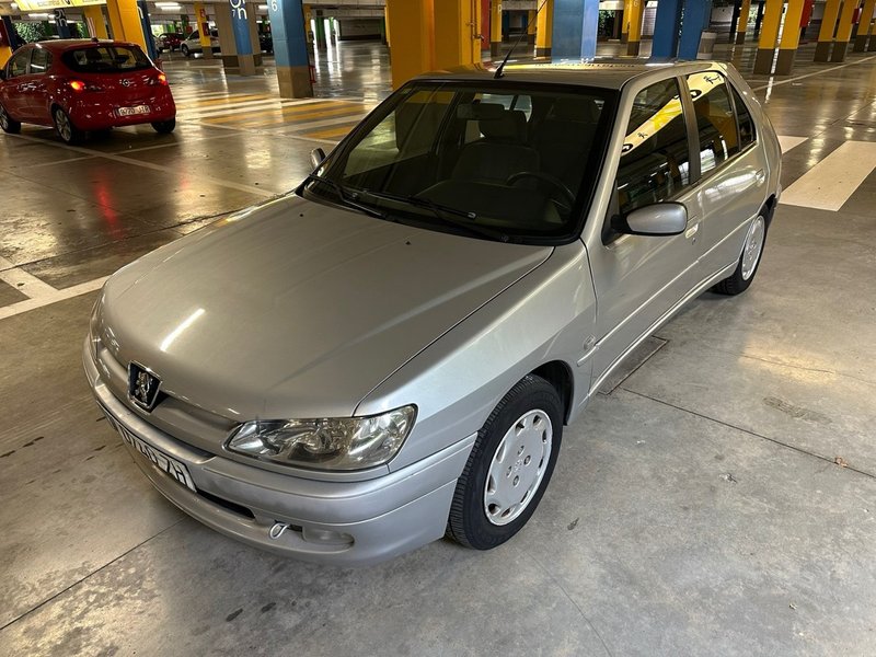 Peugeot 306 2000 - foto 1