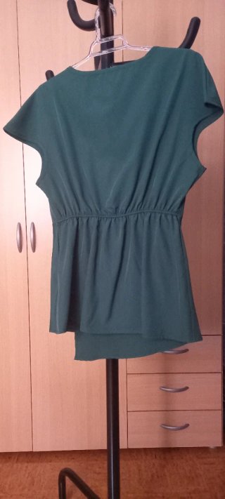 Blusa cruzada verde oscuro