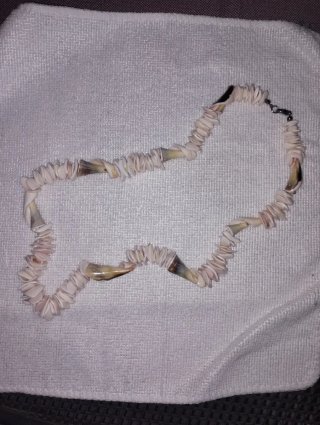 Collana vintage conchiglie naturali.