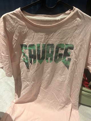 Camiseta rosa Savage Talla M