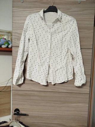 Camisa blanca estampada