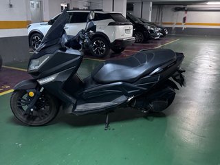Moto Scooter Negra