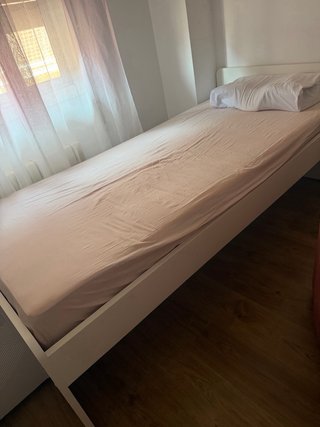 Cama y colchón 1 metro blanca