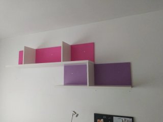Cama nido con 3 cajones y estanterías