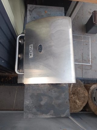 Barbacoa de gas NOK