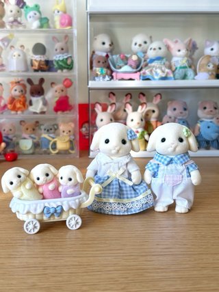 Sylvanian Families Conejos Bebé Cochecito