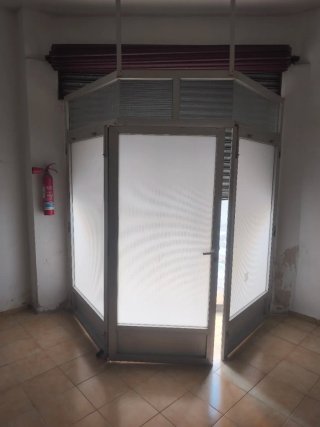 Estructura aluminio con puertas