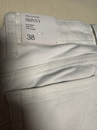 Pantalón vaquero blanco Mango mujer  a estrenar.