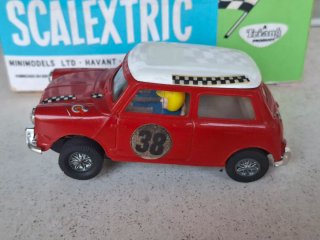 SCALEXTRIC MINI COOPER