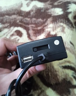 Caricabatterie universale SANDA SD-3787 portatile per TV