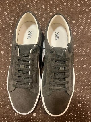 Zara - Zapatilla Piel - Verde Caqui - Talla 43