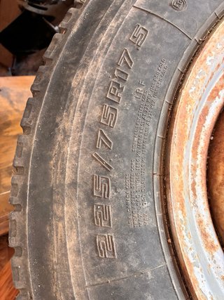 4 Ruedas Fulda 225/75 R17.5