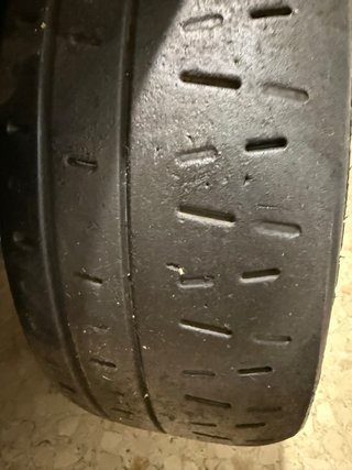 Neumático Pirelli PZero RA7A 16" Compuesto medio.