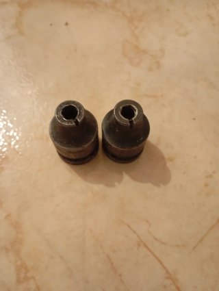 2 Llaves de metal